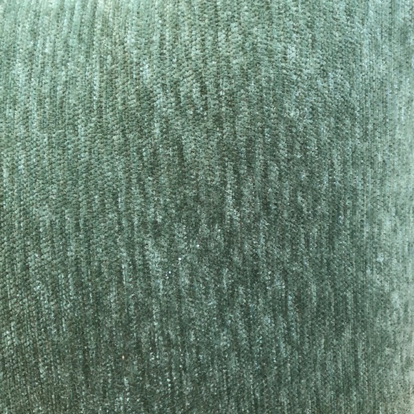 Pillow - Picture 2 of 2